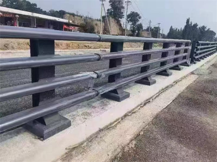 不锈钢复合管护栏道路防撞护栏真诚合作