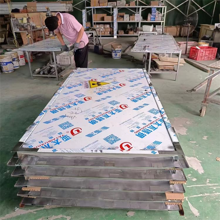 防辐射铅板铅门服务商