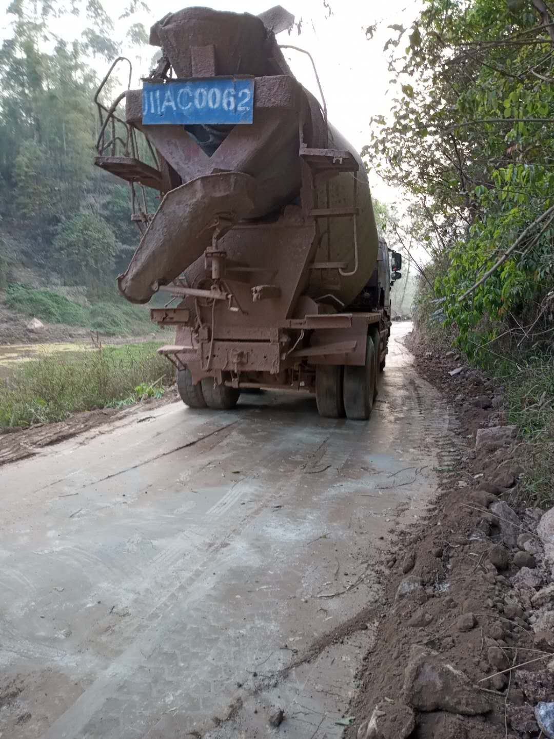 土壤固化道路基础沙土固化剂规格